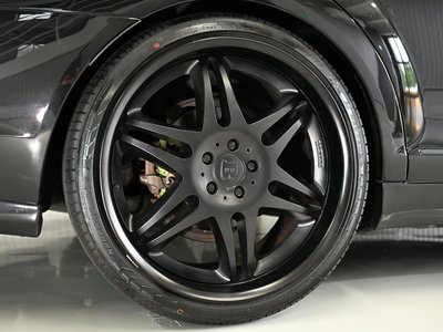 صورة 36 لـ 2010 Mercedes-BENZ BRABUS