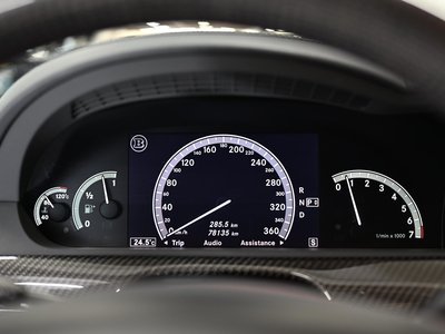 صورة 53 لـ 2010 Mercedes-BENZ BRABUS