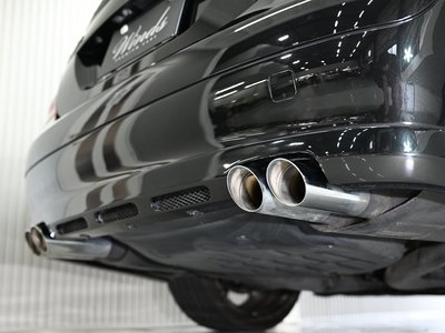 صورة 27 لـ 2010 Mercedes-BENZ BRABUS