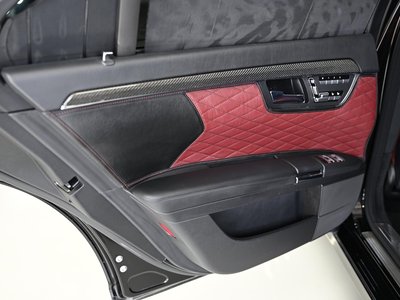 صورة 39 لـ 2010 Mercedes-BENZ BRABUS