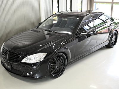 صورة 2 لـ 2010 Mercedes-BENZ BRABUS