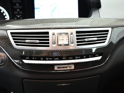 صورة 55 لـ 2010 Mercedes-BENZ BRABUS