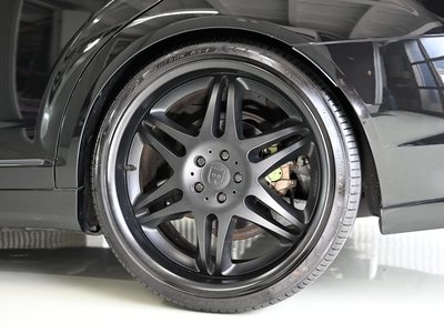 صورة 34 لـ 2010 Mercedes-BENZ BRABUS