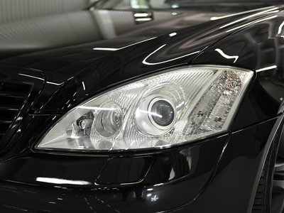 صورة 9 لـ 2010 Mercedes-BENZ BRABUS
