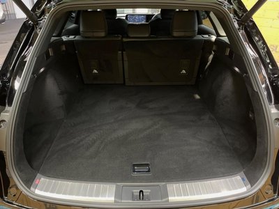 صورة 10 لـ 2025 Toyota CROWN ESTATE