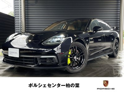 2019 Porsche PANAMERA photo 1