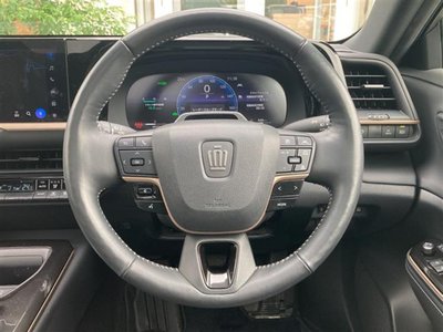2024 Toyota CROWN SPORT 照片 3