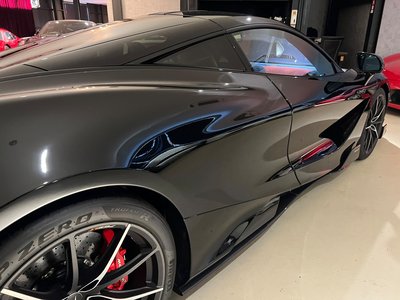 صورة 24 لـ 2021 Mclaren 765LT