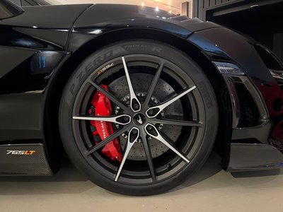 صورة 35 لـ 2021 Mclaren 765LT