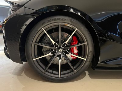صورة 34 لـ 2021 Mclaren 765LT