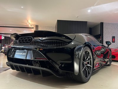 صورة 28 لـ 2021 Mclaren 765LT