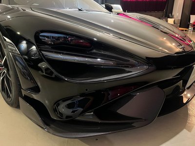 صورة 18 لـ 2021 Mclaren 765LT