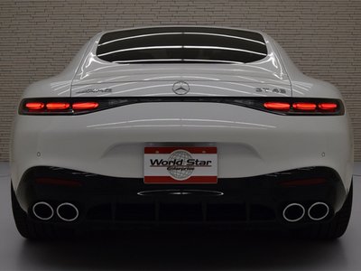 صورة 8 لـ 2025 Mercedes-BENZ GT AMG