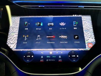 2024 Mercedes-BENZ EQS AMG thumbnail 30
