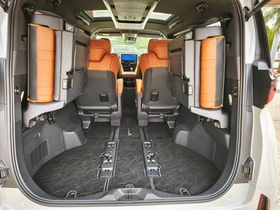 2025 Toyota VELLFIRE 照片 139