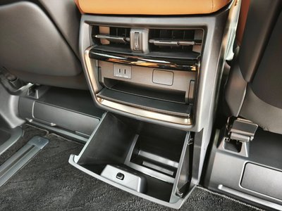 2025 Toyota VELLFIRE 照片 120