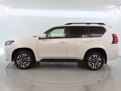 2021 Toyota LAND CRUISER PRADO — фото 3