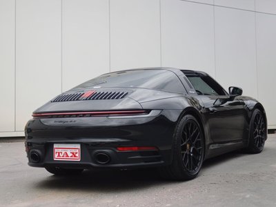 2023 Porsche 911 photo 5