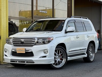 صورة 2 لـ 2012 Toyota LAND CRUISER 200