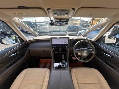 2023 Toyota ALPHARD — фото 2