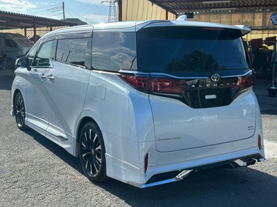 2023 Toyota ALPHARD — фото 16