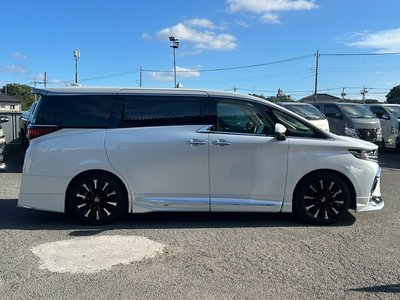 2023 Toyota ALPHARD — фото 13