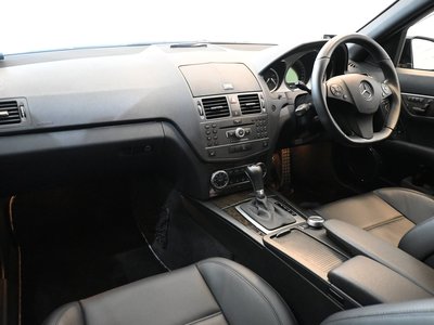 2010 Mercedes-BENZ C-CLASS AMG — фото 3