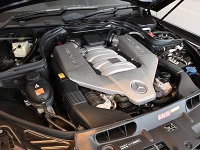 2010 Mercedes-BENZ C-CLASS AMG — фото 20