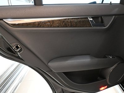 2010 Mercedes-BENZ C-CLASS AMG — фото 15
