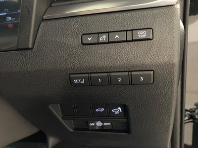 صورة 25 لـ 2025 Lexus GX