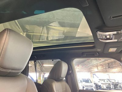 صورة 4 لـ 2025 Lexus GX