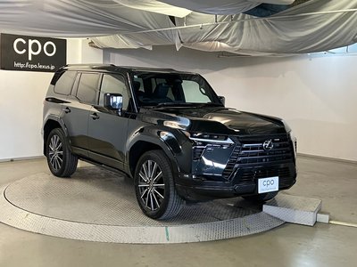 صورة 10 لـ 2025 Lexus GX