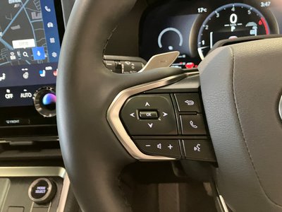 صورة 22 لـ 2025 Lexus GX