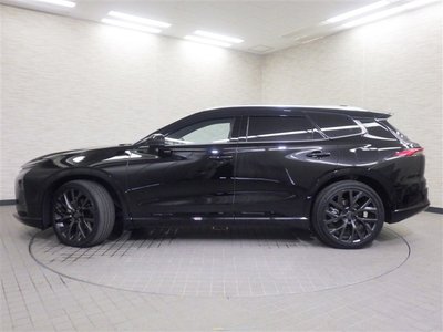 2025 Toyota CROWN ESTATE photo 6