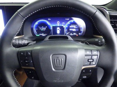 2025 Toyota CROWN ESTATE photo 15