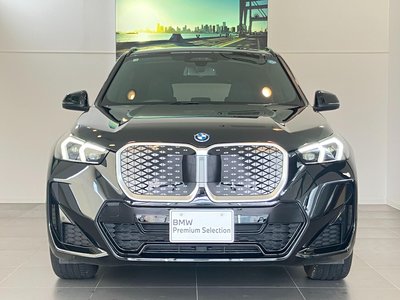 2026 BMW IX1 photo 7