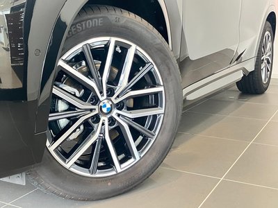 2026 BMW IX1 thumbnail 19