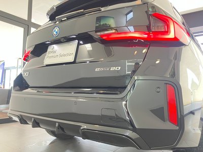 2026 BMW IX1 thumbnail 48