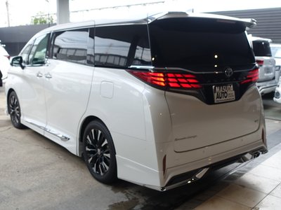 2024 Toyota ALPHARD — фото 5