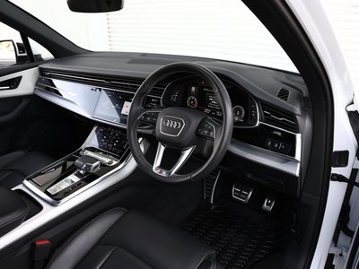 2024 AUDI Q7 — фото 3