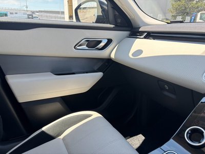 2023 LAND Rover RANGE ROVER VELAR thumbnail 38