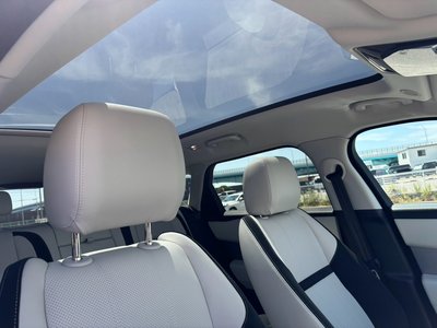 2023 LAND Rover RANGE ROVER VELAR photo 3