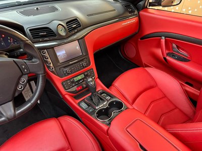 2015 Maserati GRANCABRIO — фото 16