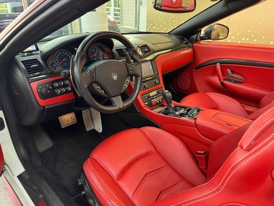 2015 Maserati GRANCABRIO — фото 19