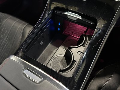 صورة 14 لـ 2022 Mercedes-BENZ EQS