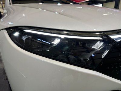 صورة 24 لـ 2022 Mercedes-BENZ EQS