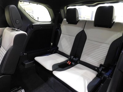 2023 LAND Rover DISCOVERY thumbnail 68