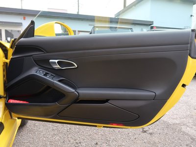 2018 Porsche 718 thumbnail 31