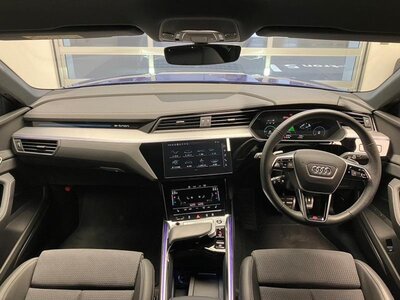 2023 AUDI Q8 SPORTBACK E-TRON photo 12