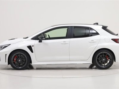 صورة 6 لـ 2025 Toyota GR COROLLA